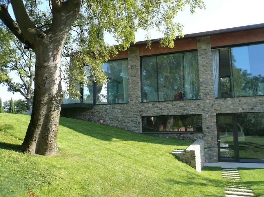 Villa Emma Lazise. Astonishing Lake View